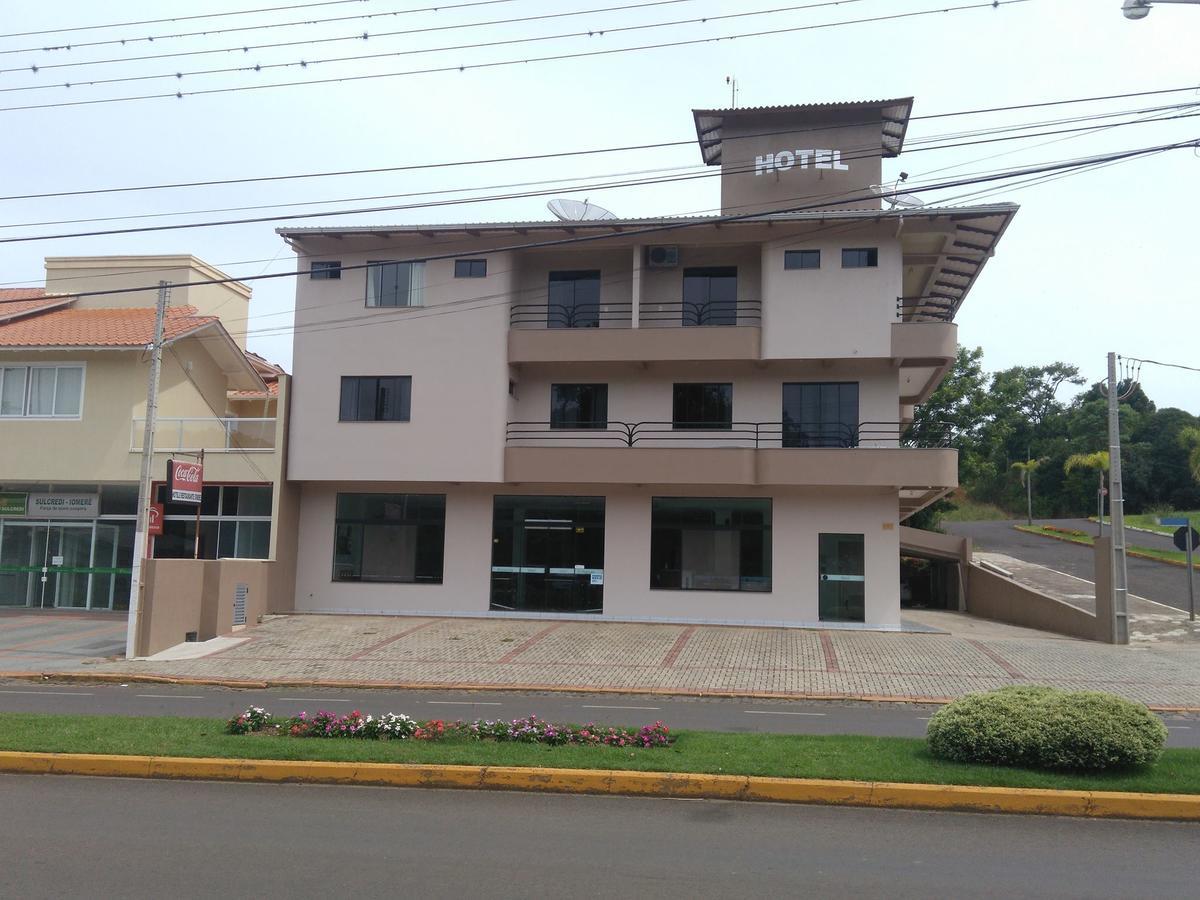 Hotel Iomere Екстер'єр фото