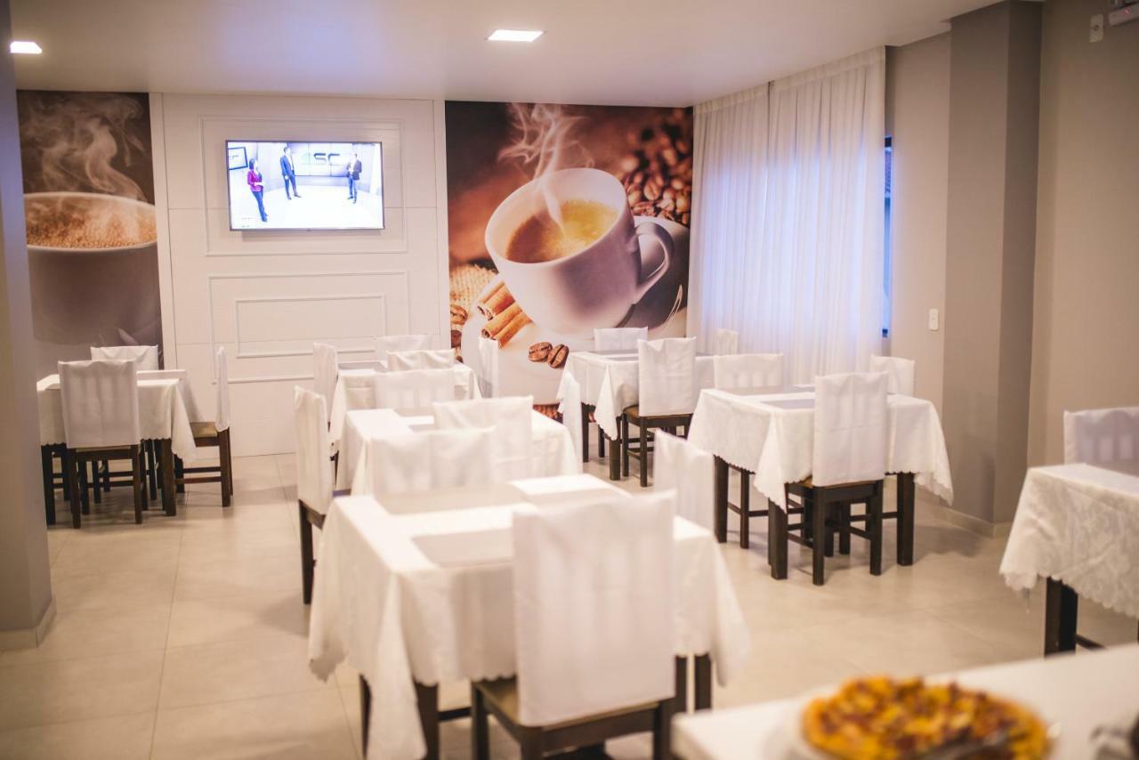 Hotel Iomere Екстер'єр фото
